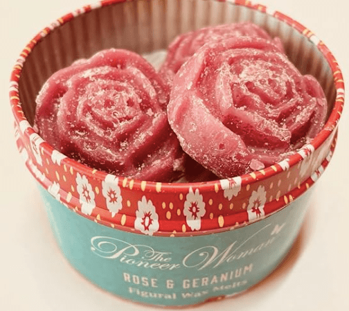 FIGURAL WAX (10 Melts) Rose And Geranium Scented - DM Store