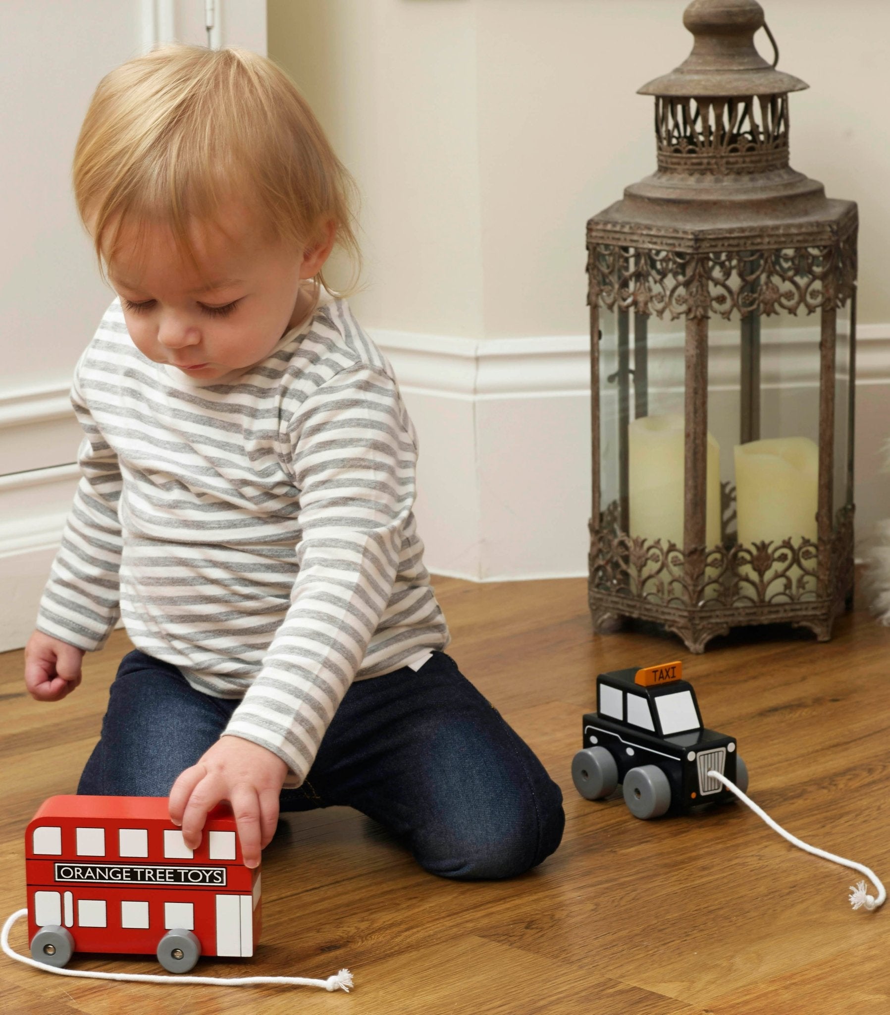 London Bus Pull Along Orange Tree Toys - DM Store